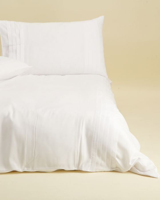 Pleated Border Super Soft Duvet Set White Edgars