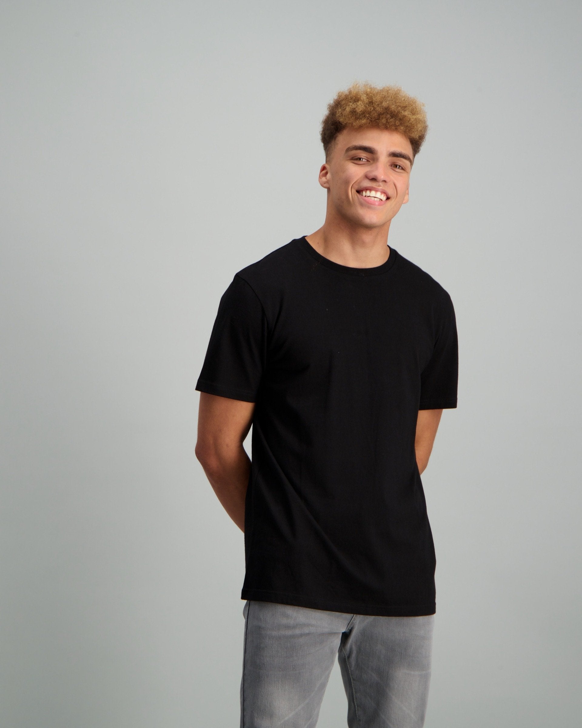 Mens Basic Crew Slim TShirt Edgars