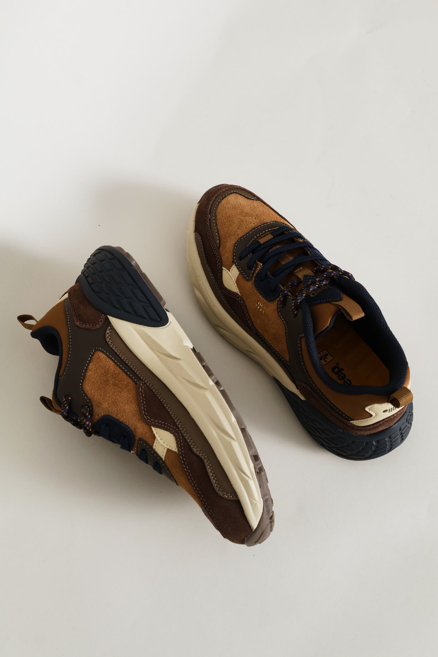 Mens Groove Sneaker - Multi – Edgars