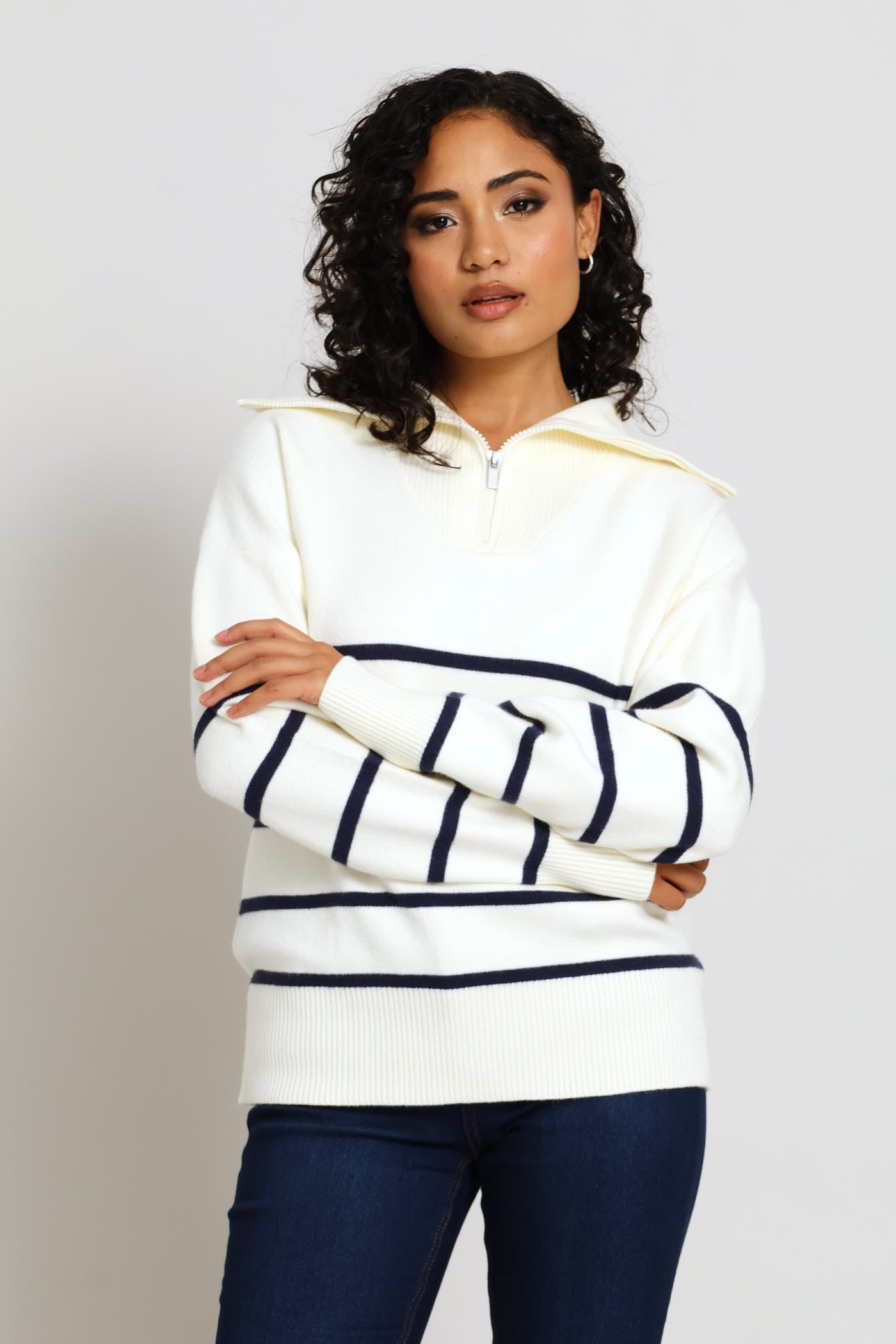 CONPE10 RETRO ND STRIPE × LUCKY SWALLOW Ladies Quarter Zip Funnel Neck Luxe Striped Pullover - Cream/Navy