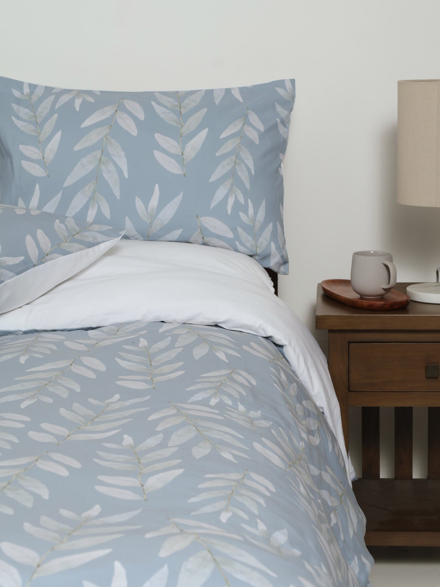 Lola Leaf Duvet Set Blue Edgars