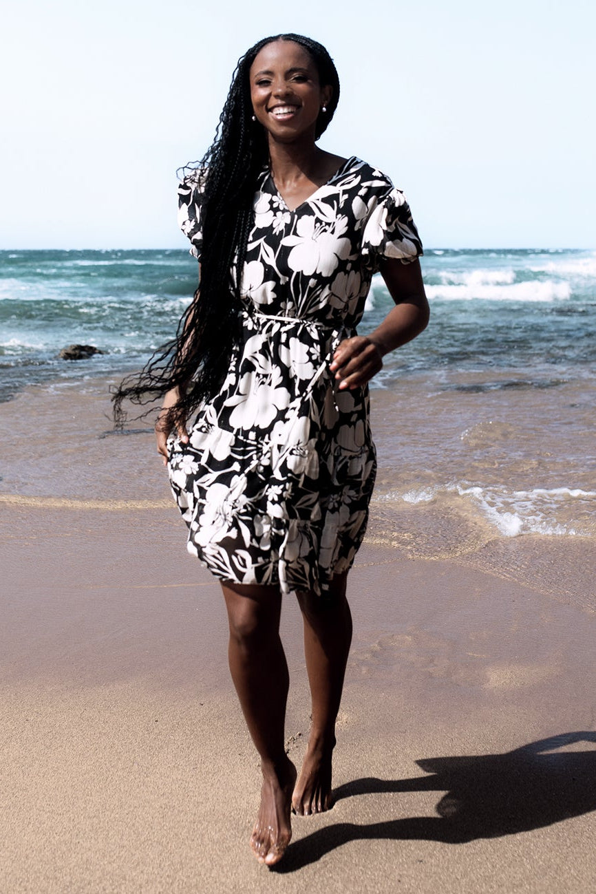 Ladies V-Neck Waisted Monochrome Frill Hem Tea Dress