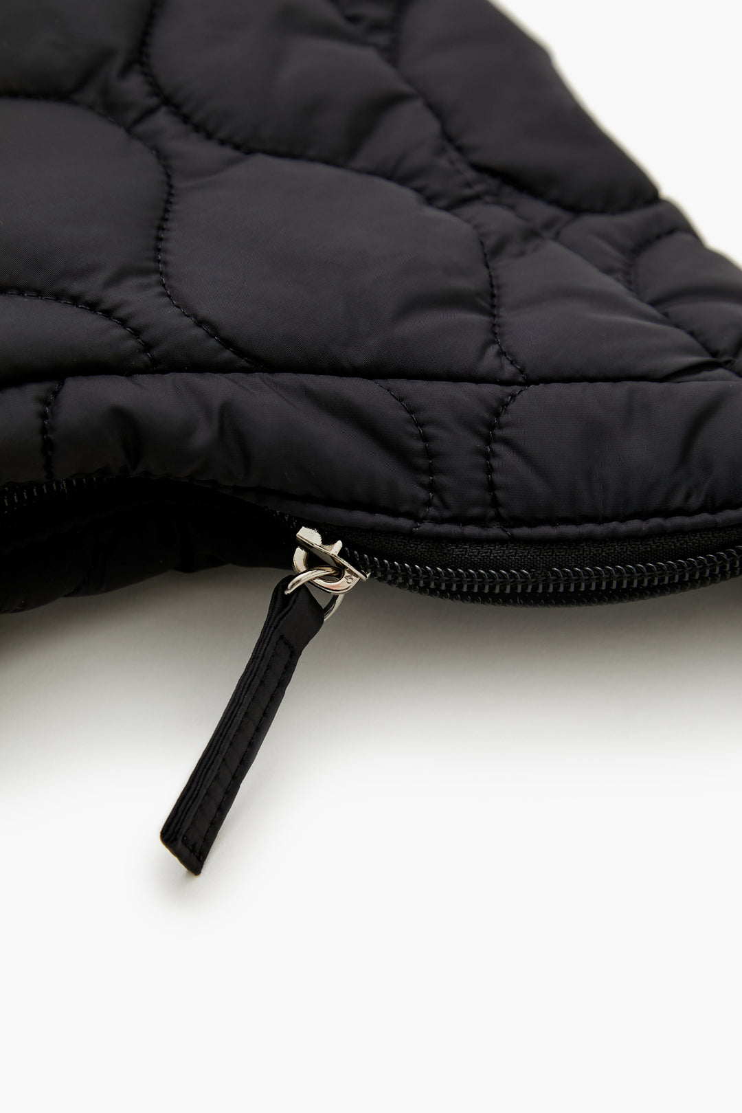 Quilted Tote Bag - Black