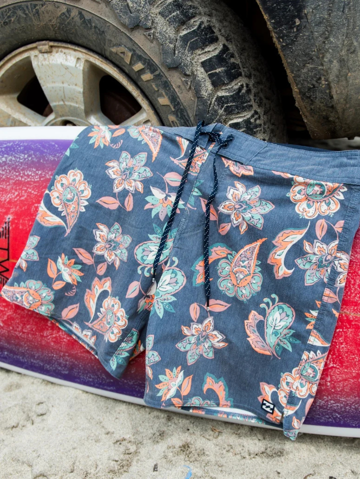Good Times Pro Shorts - Navy