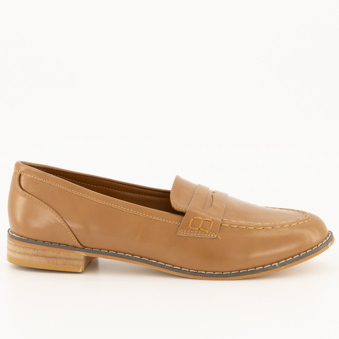 Ladies Penny Loafer - Tan