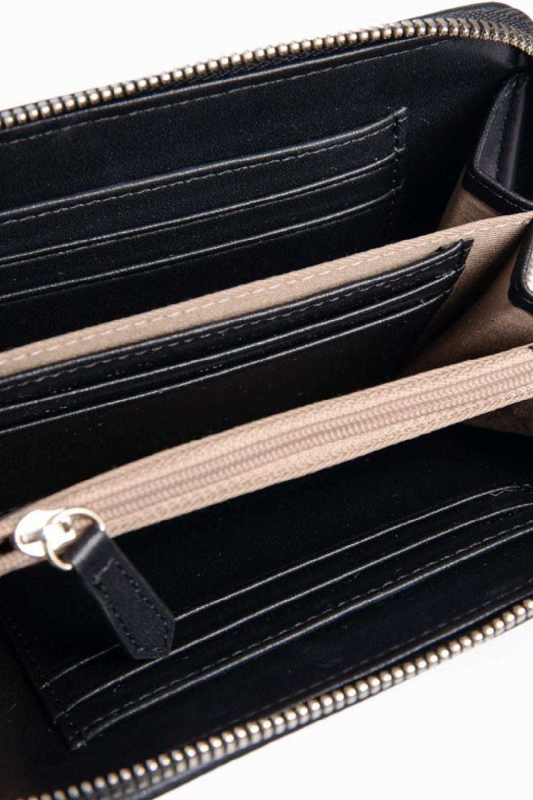 Iconic Medium Zip Around Purse - Black