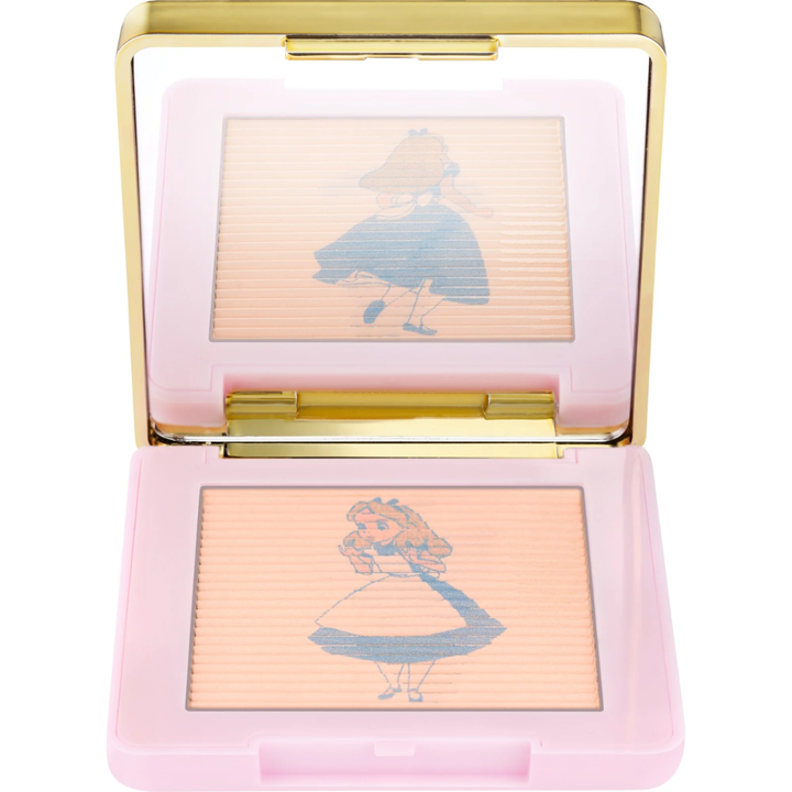 Alice In Wonderland Luminizing Compact Powder