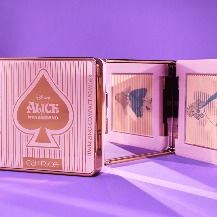 Alice In Wonderland Luminizing Compact Powder
