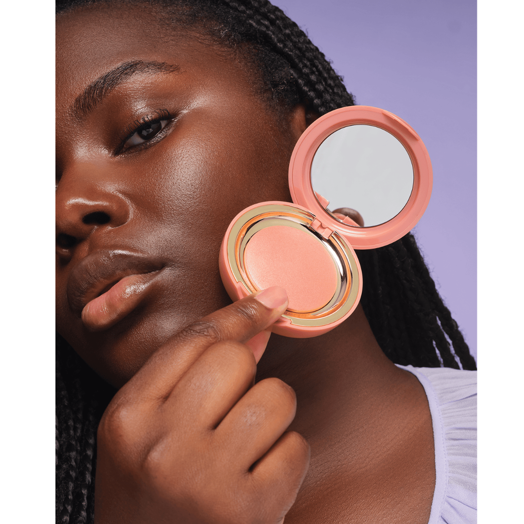 Alice In Wonderland Luminous Blush