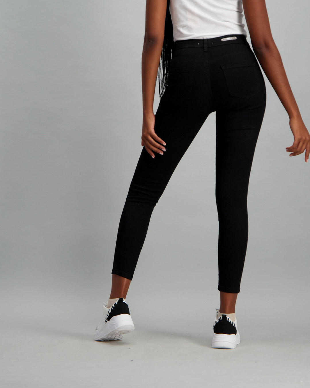 Ladies Black Ankle Grazer Skinny Jean