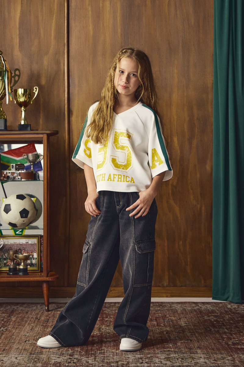Pre-Girls Soccer 95 V-Neck Tee - Cream