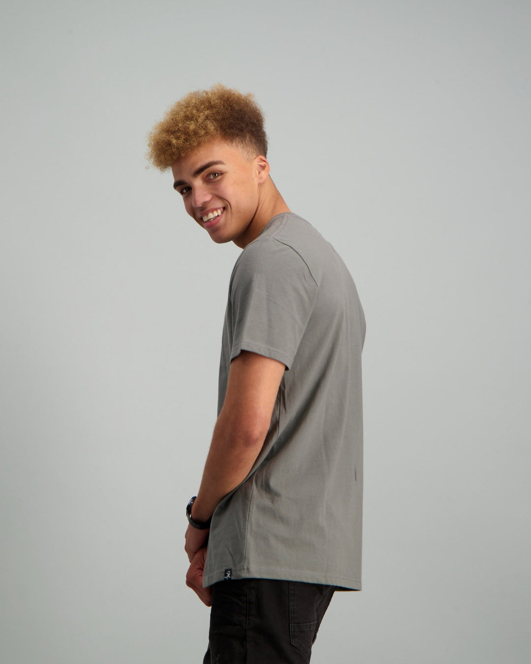 Men's Basic Crew Neck Slim T-Shirt - Charcoal