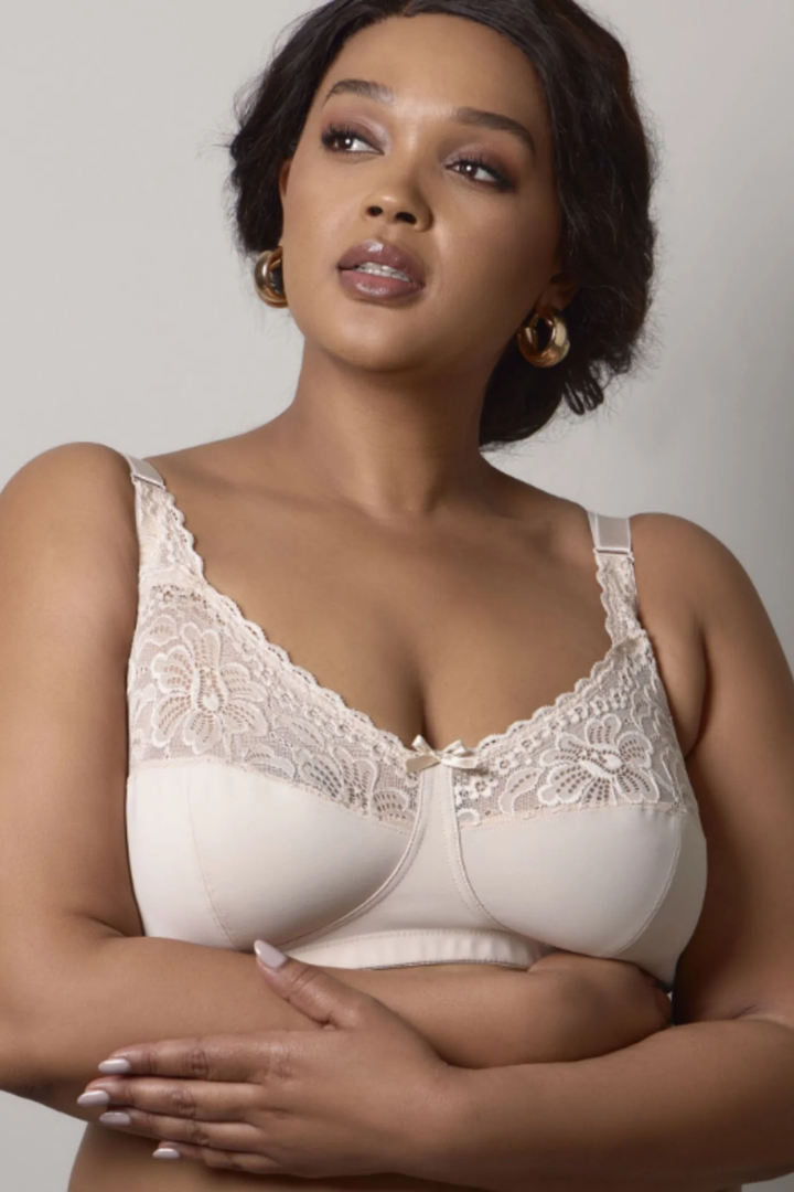 2 Pack Lace Wireless Bra - Beige/Black