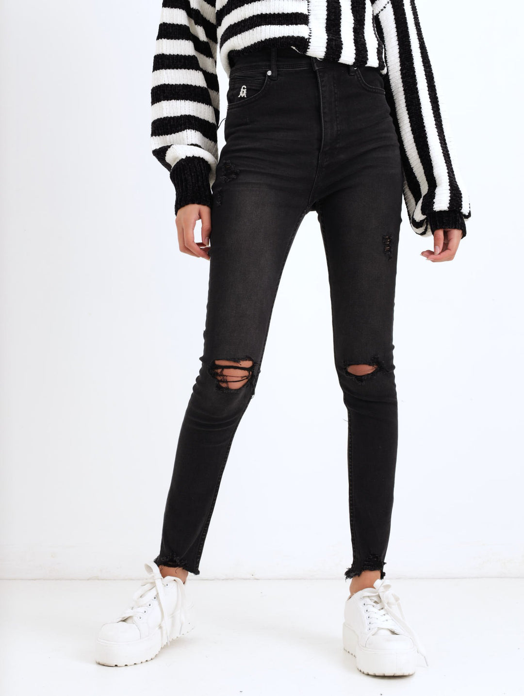 Ladies Black Ripped Skinny Denim