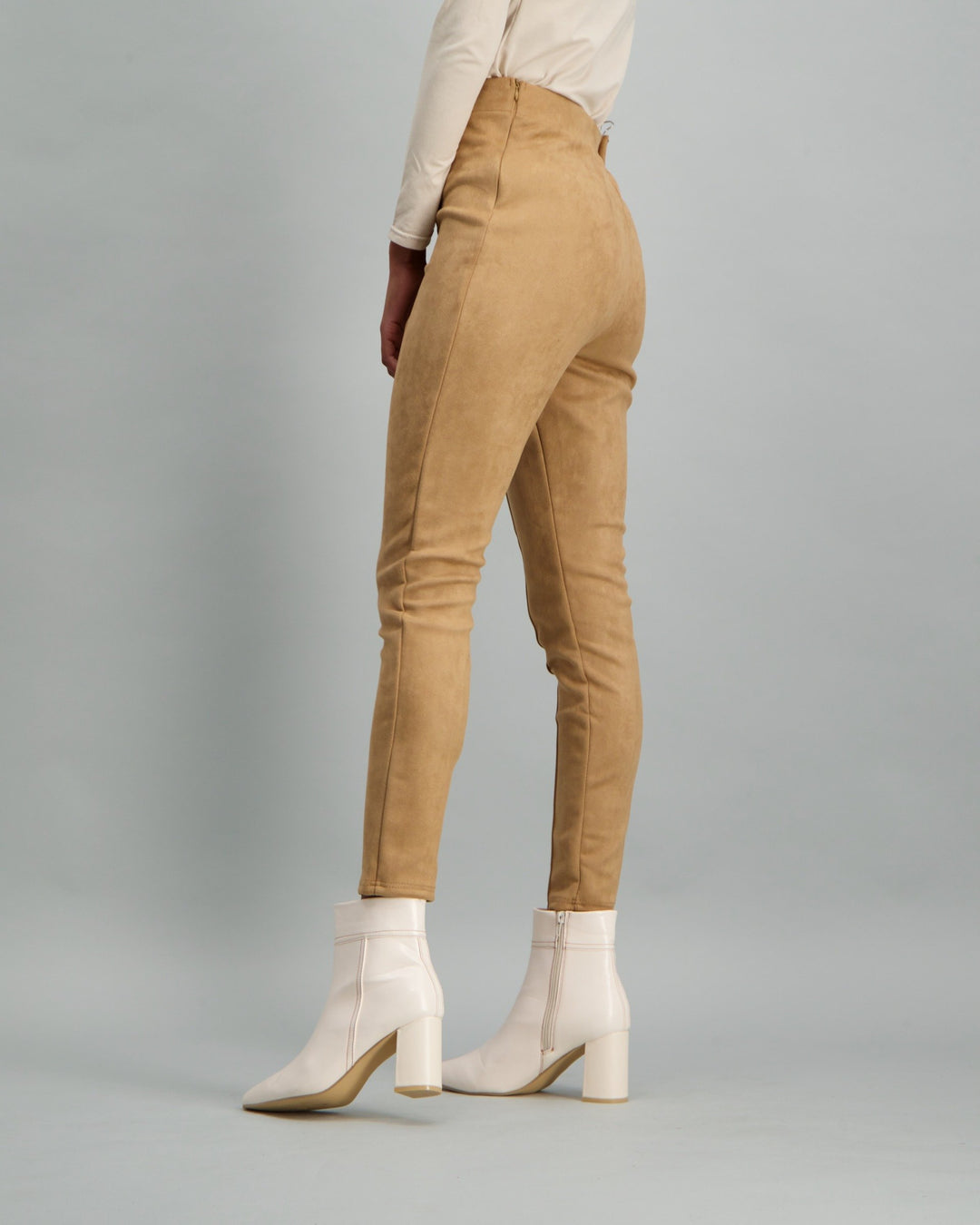 Ladies-Scuba Suede Legging Tan