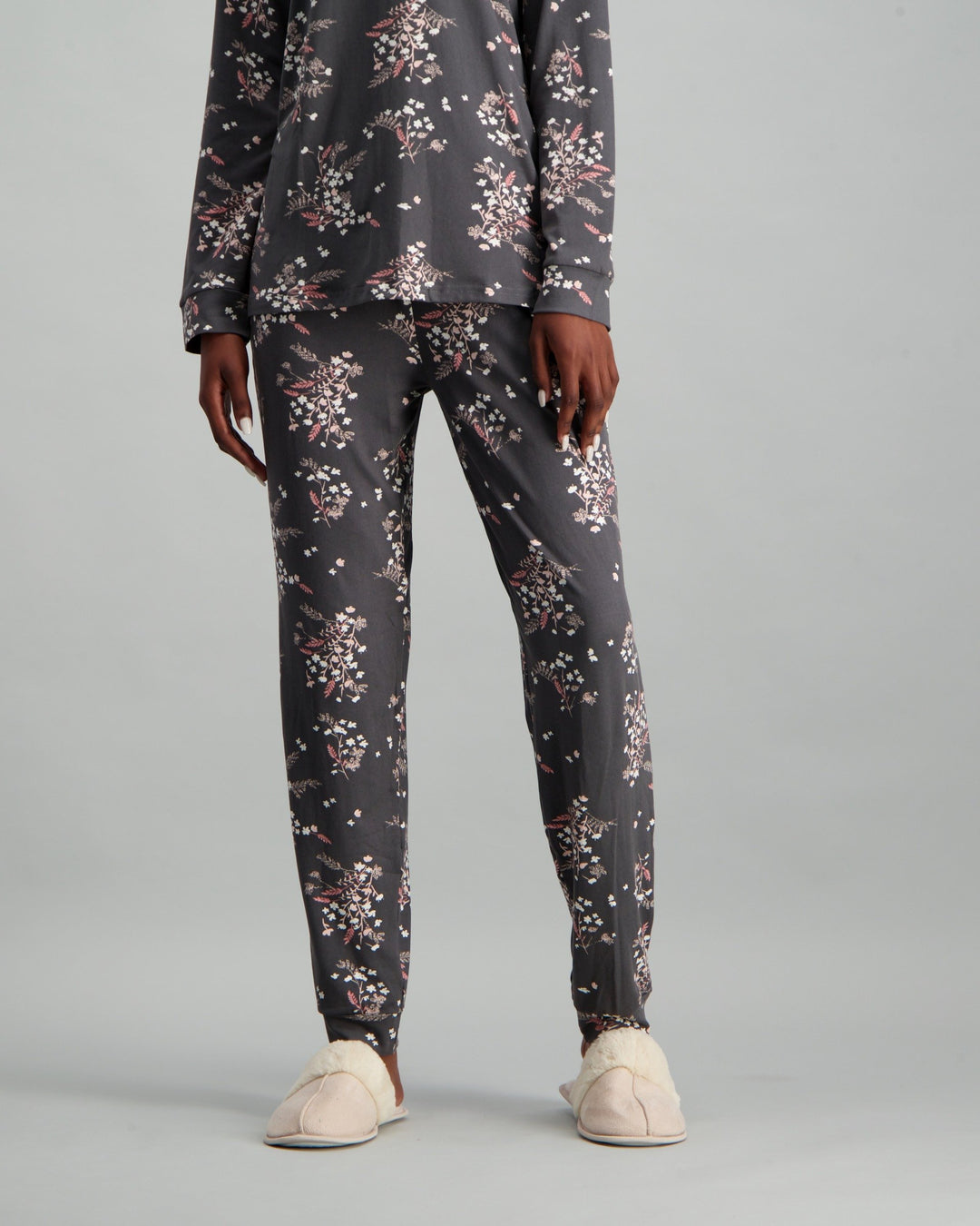 Ladies Long Sleeve Printed Pyjama Set - Charcoal