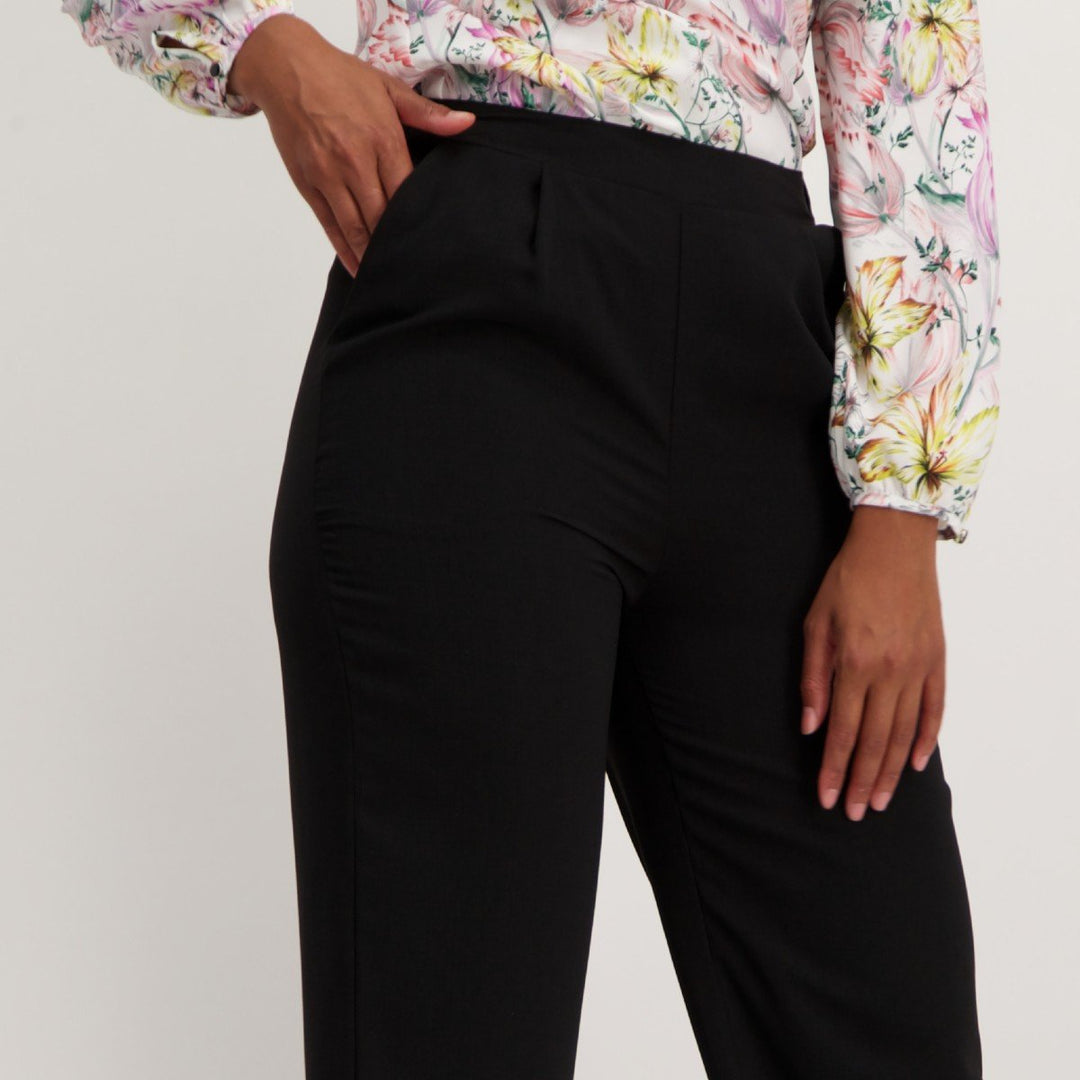 Ladies Wide Leg Pull-On Pant - Black