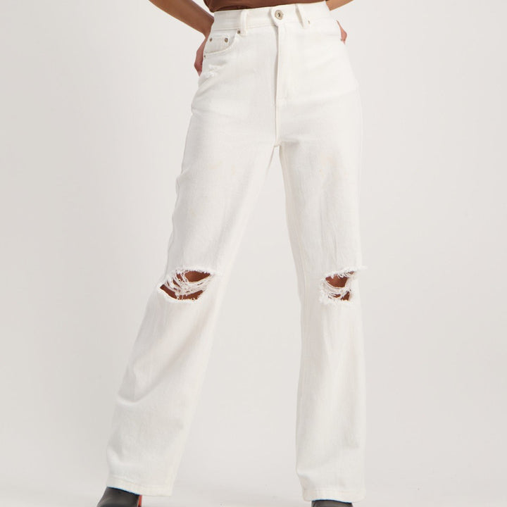 Ladies Ivory 90'S Fit Ripped Denim Jean