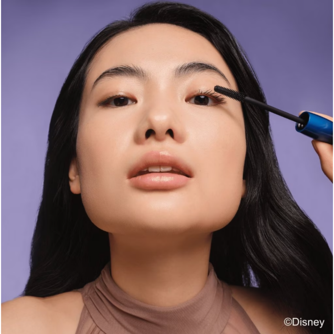 Alice In Wonderland Glam & Doll Waterproof Volume Mascara