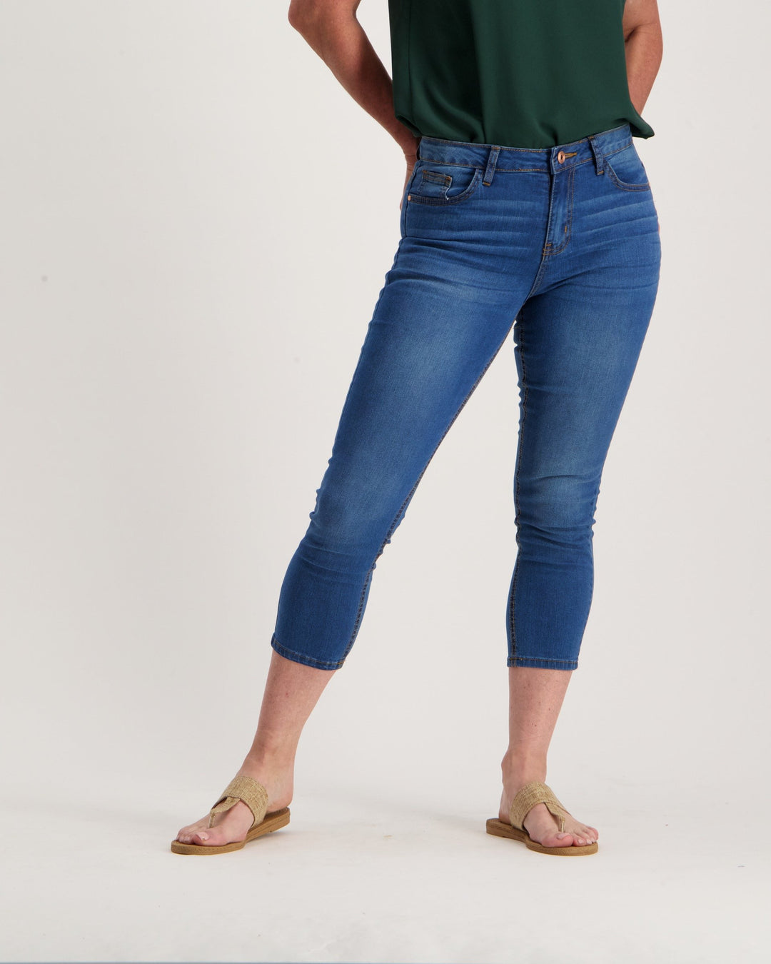 Ladies Mid Wash Denim Capri