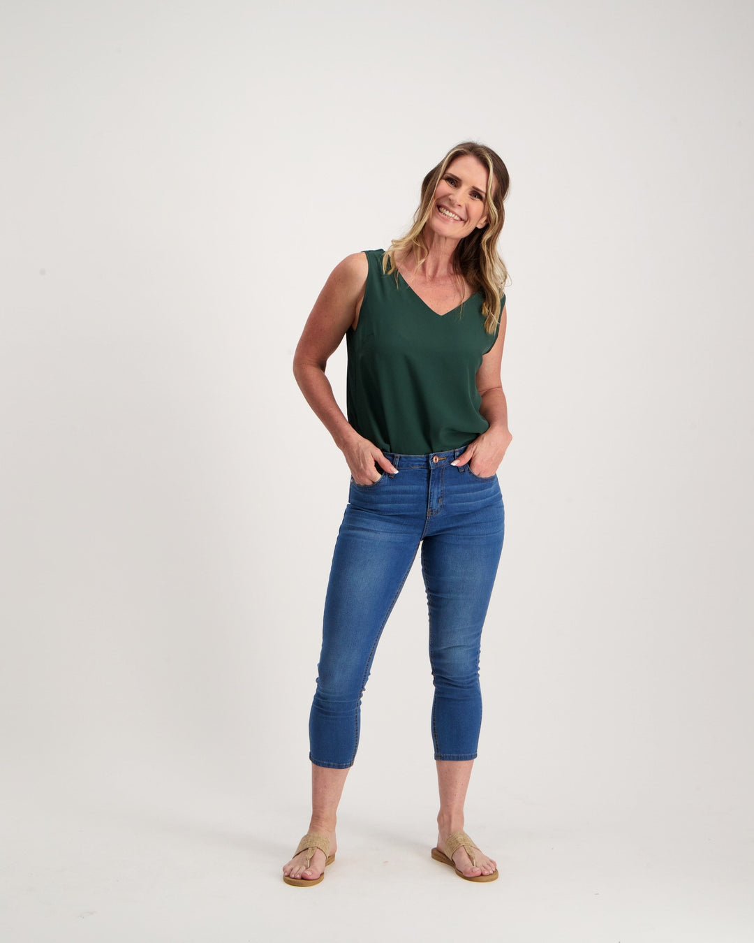 Ladies Mid Wash Denim Capri