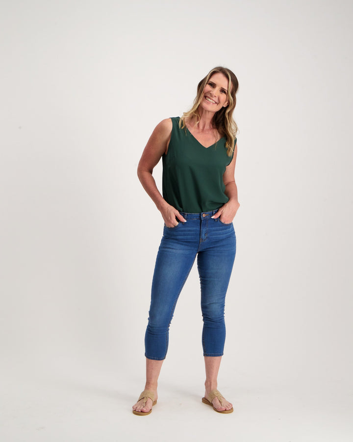 Ladies Mid Wash Denim Capri