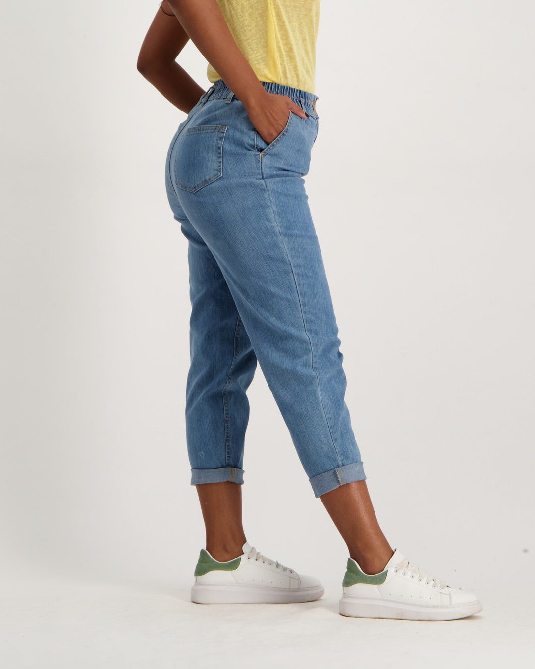 Ladies Light Wash Elasticated Tapered Denim Jean