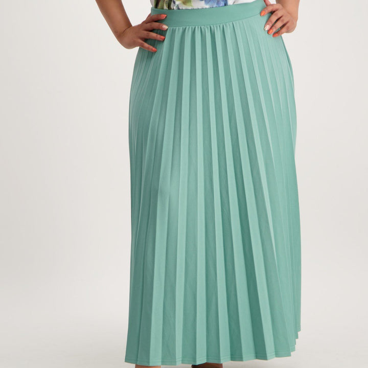 Ladies Pleated Maxi Skirt - Seafoam