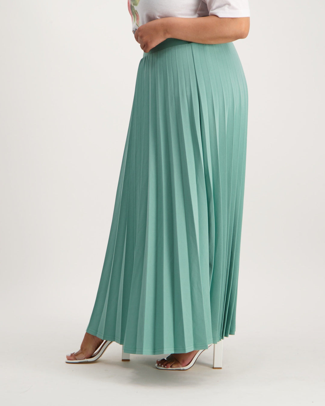 Ladies Pleated Maxi Skirt - Seafoam
