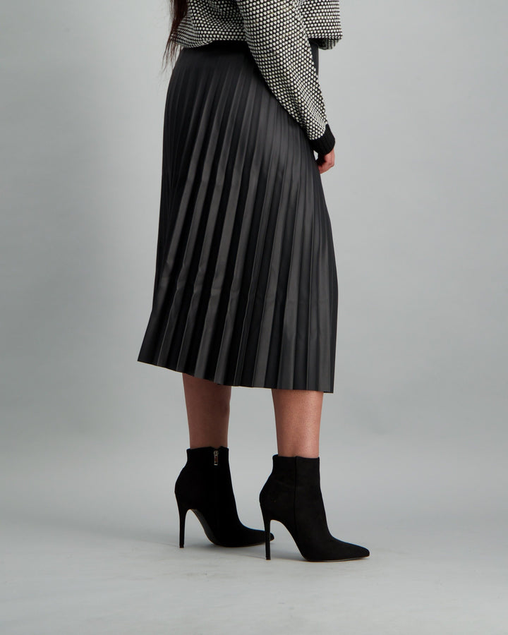 Ladies-Pleated PU Skirt