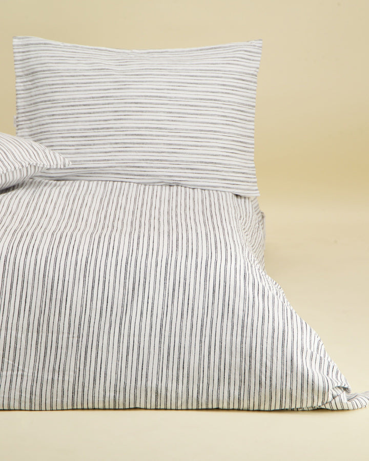 Dotted Stripe Printed  Duvet Set
