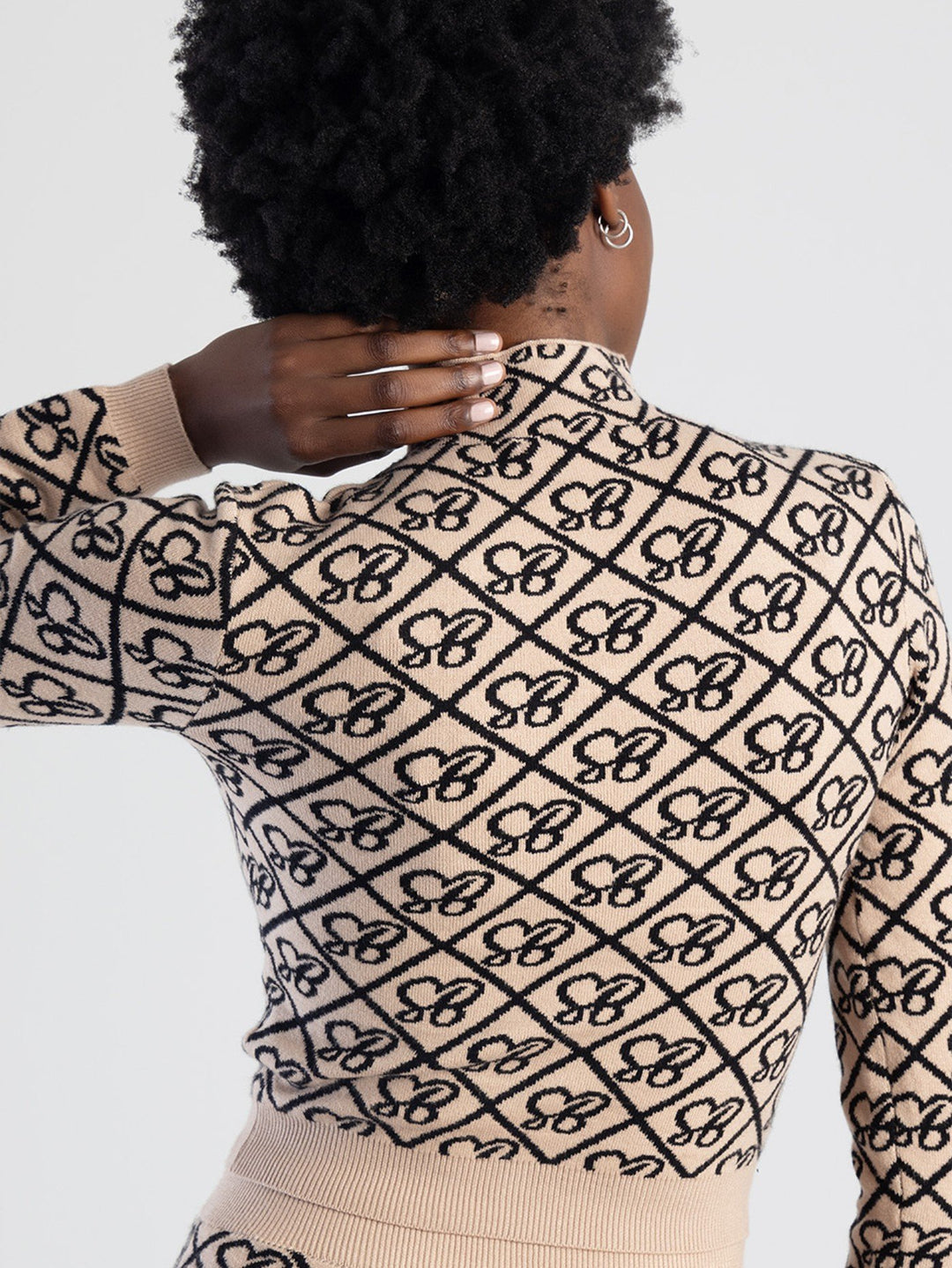 Long Sleeve Knit Turtle-Neck Logo Crop Top - Stone