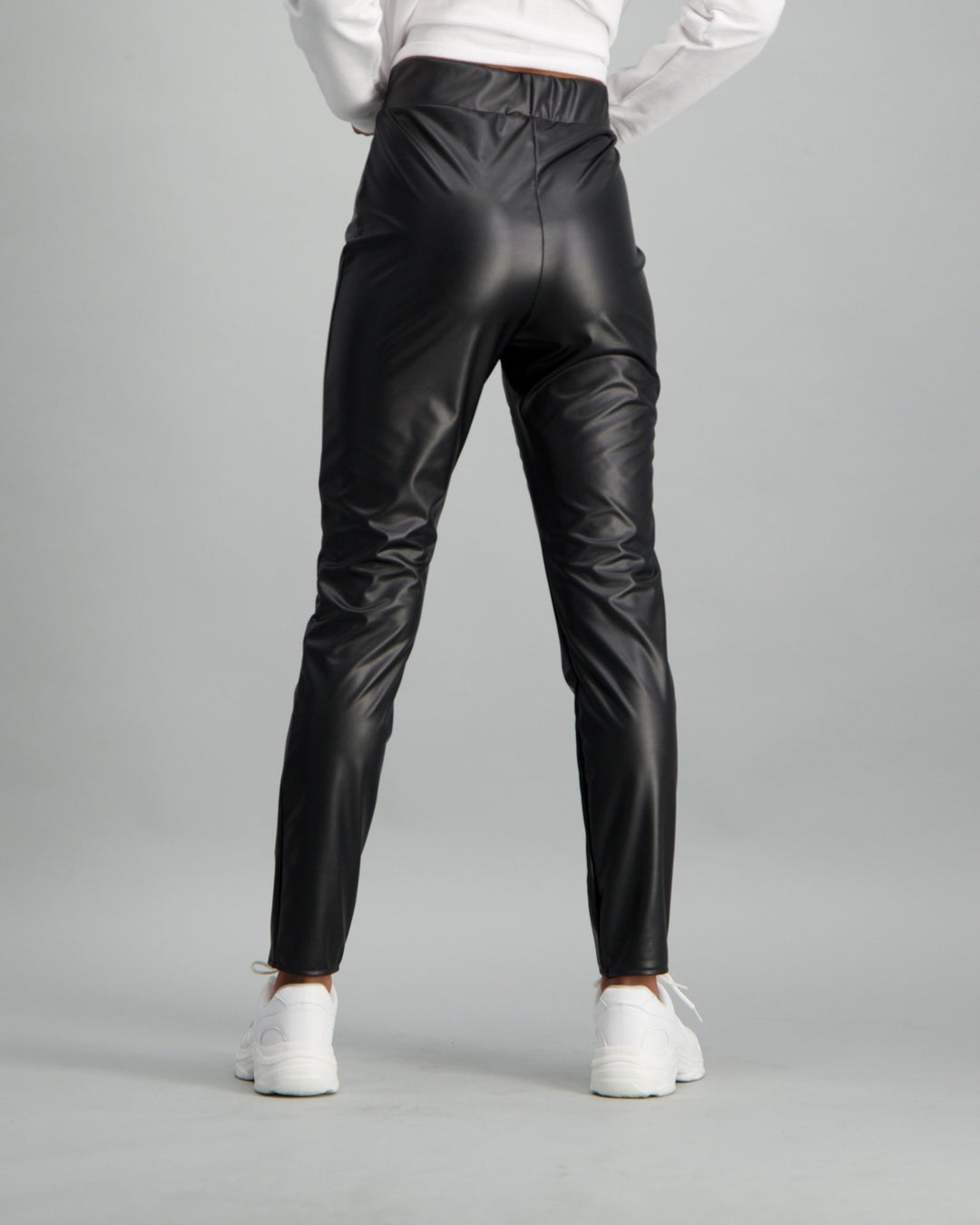Ladies Faux Leather Legging - Black