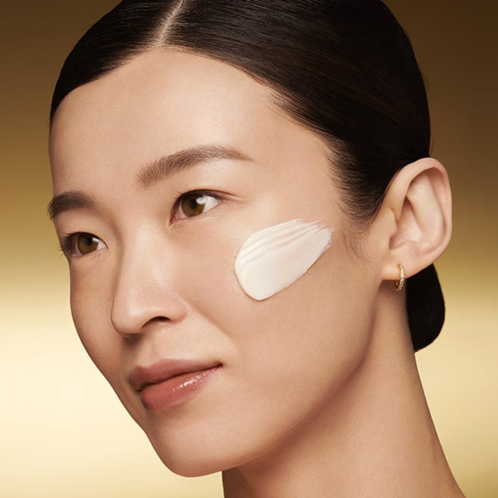 Re-Nutriv Ultimate Lift Regenerating Youth Eye CrÃ¨me Rich