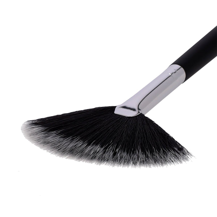 Small Fan Brush