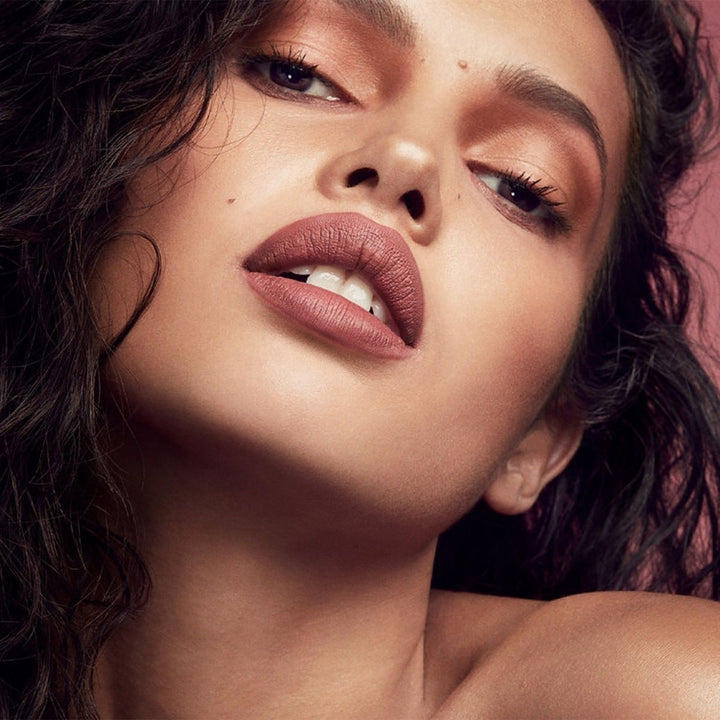 Stunna Lip Paint Longwear Fluid Lip Colour