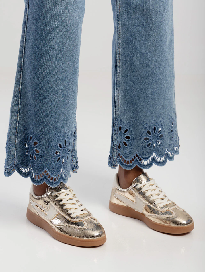 Mylie Textured Sneaker - Gold