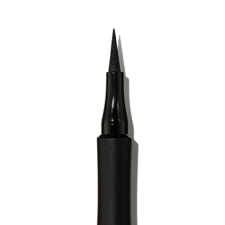 ColorStay Sharp Line Liquid Eyeliner