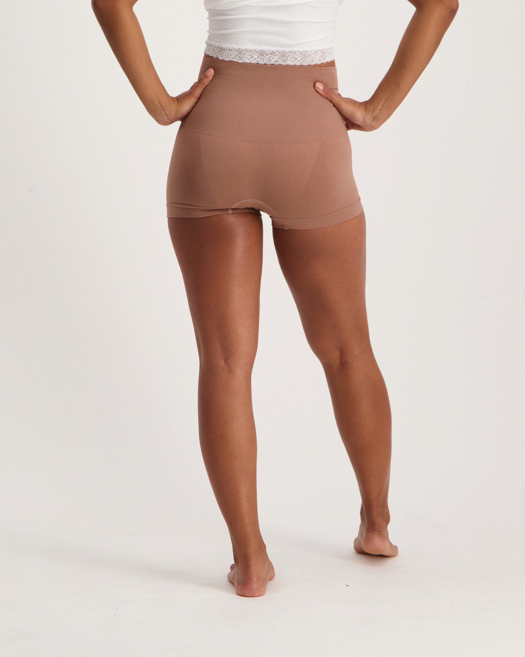 Ladies Seamless Shaping Bum Shorts - Dark Brown