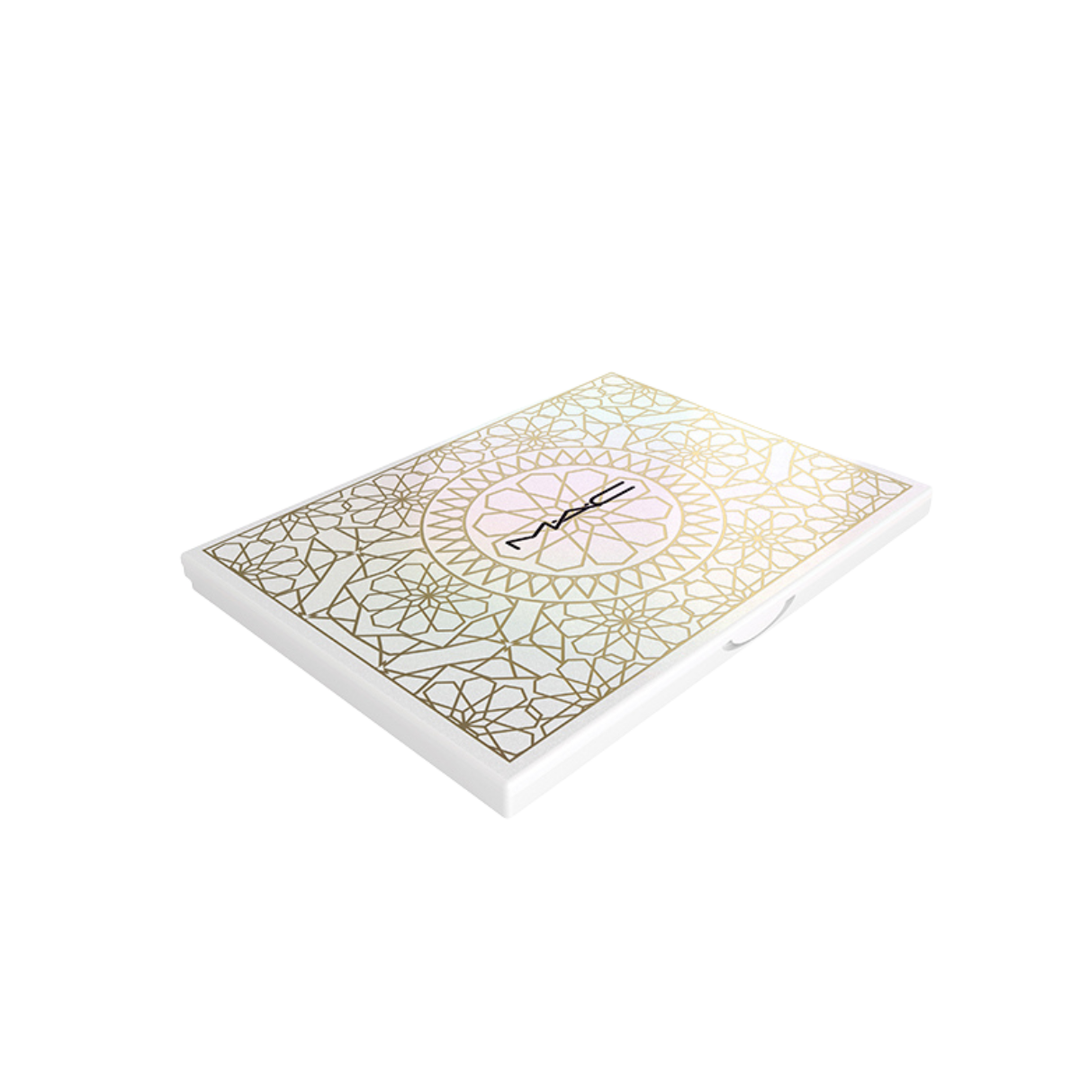 Pearl Essence Eyeshadow Pallete