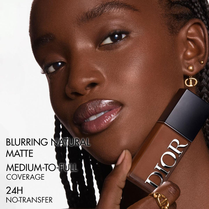 Forever Skin Wear Blurring Natural Matte Foundation - 24h Ultra Wear