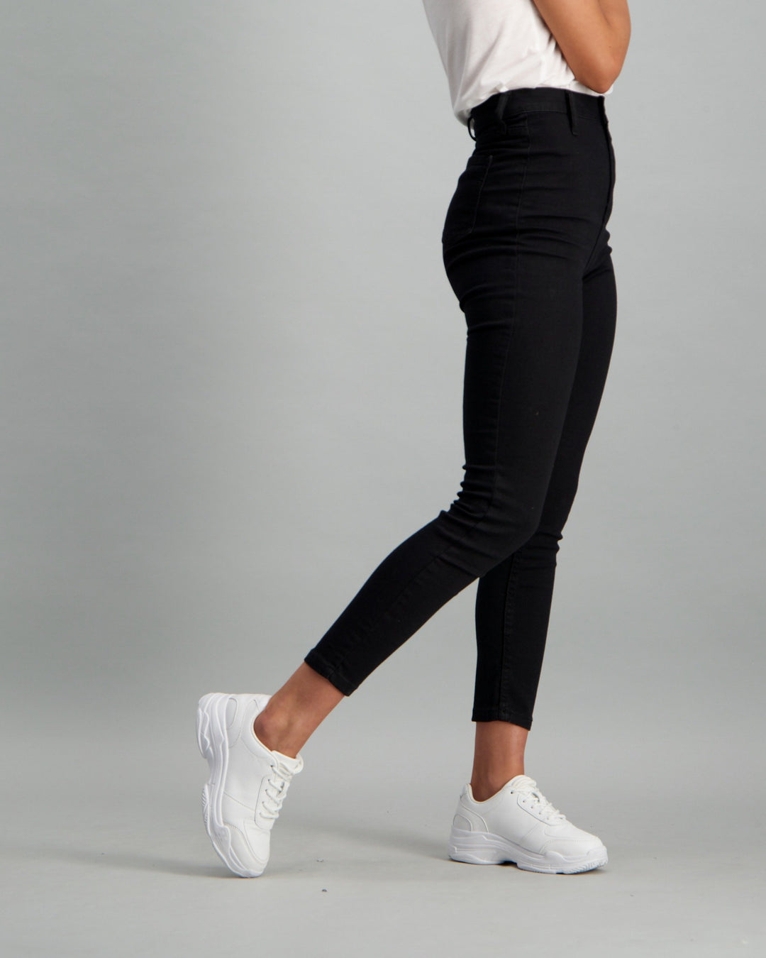 Ladies Black High-Waist Jegging