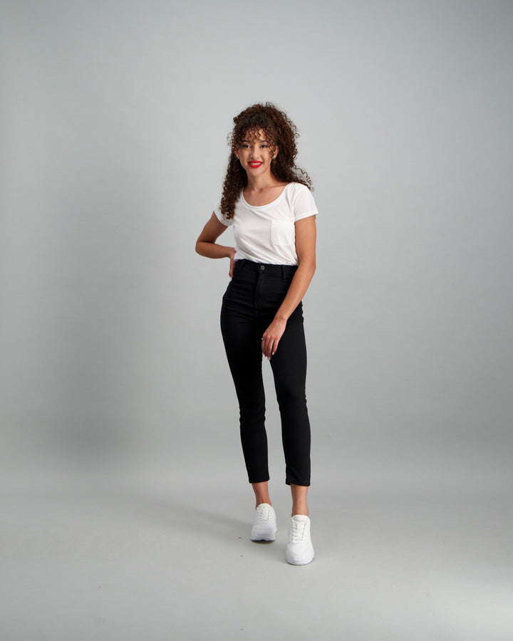 Ladies Black High-Waist Jegging