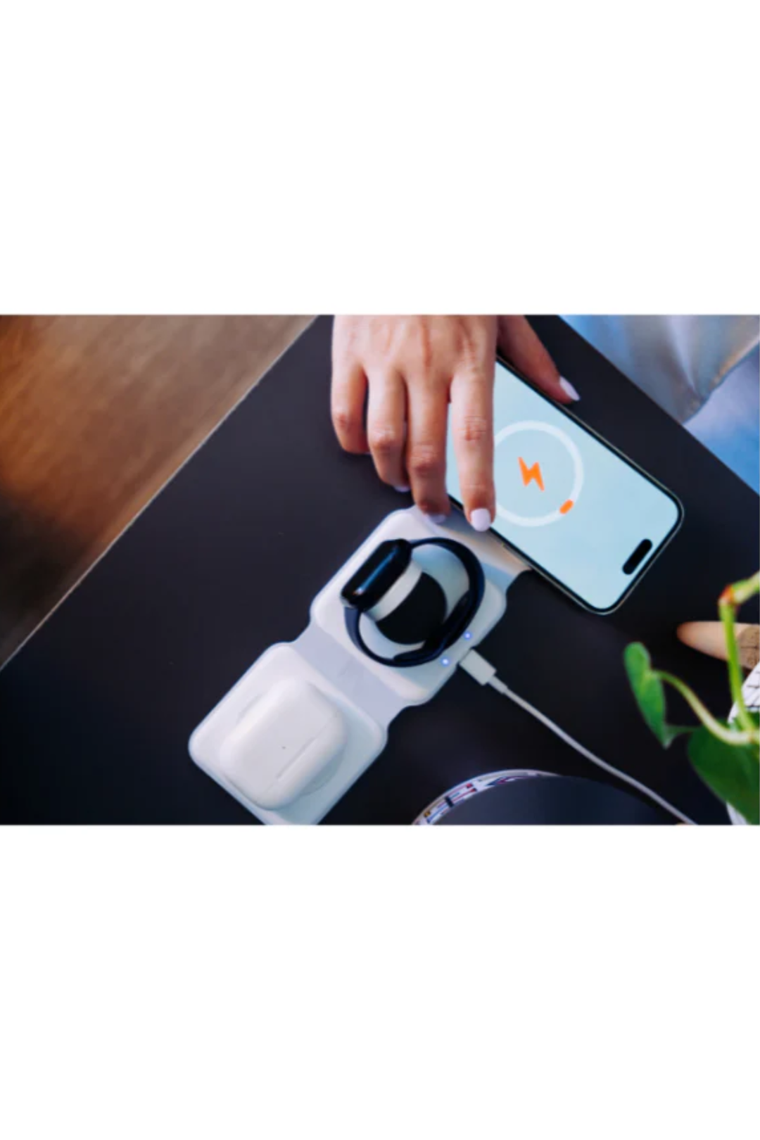 Moov 3 in 1 Foldable Wireless Charger - White