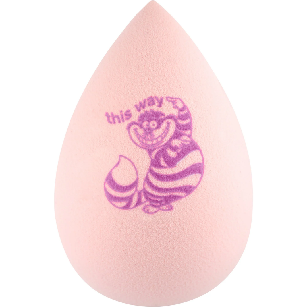 Alice In Wonderland Colour-Changing Make-Up Sponge