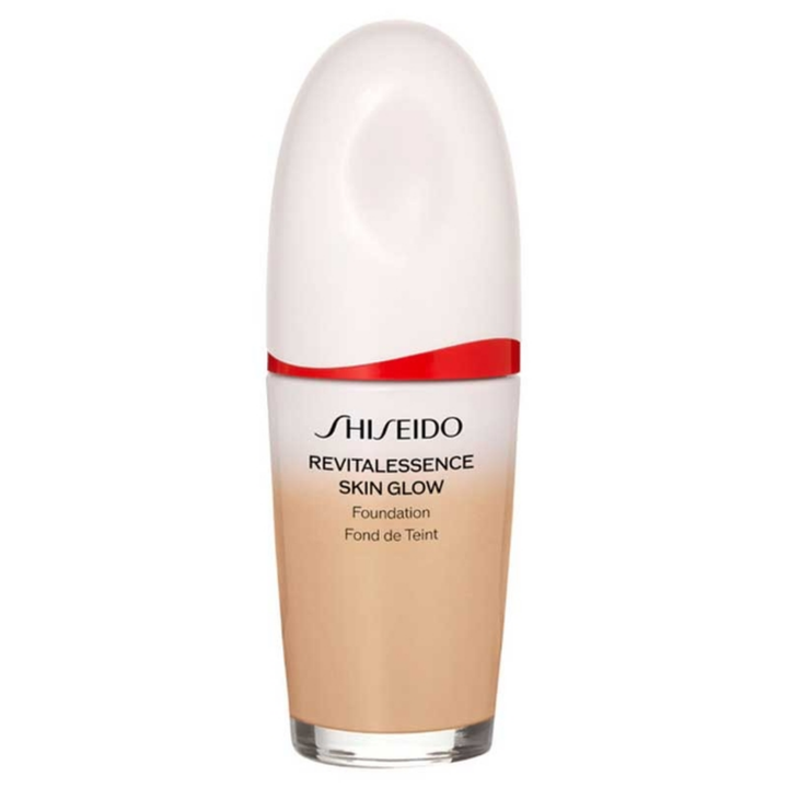 Revitalessence Skin Glow Foundation SPF30
