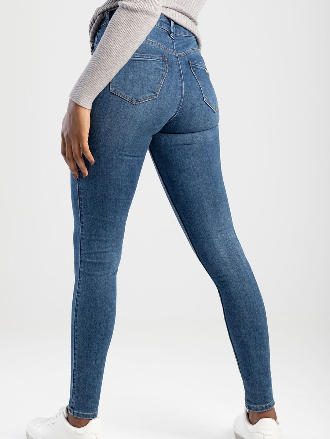 Axel Skinny Denim Jean With Pocket Detail - Mid Blue