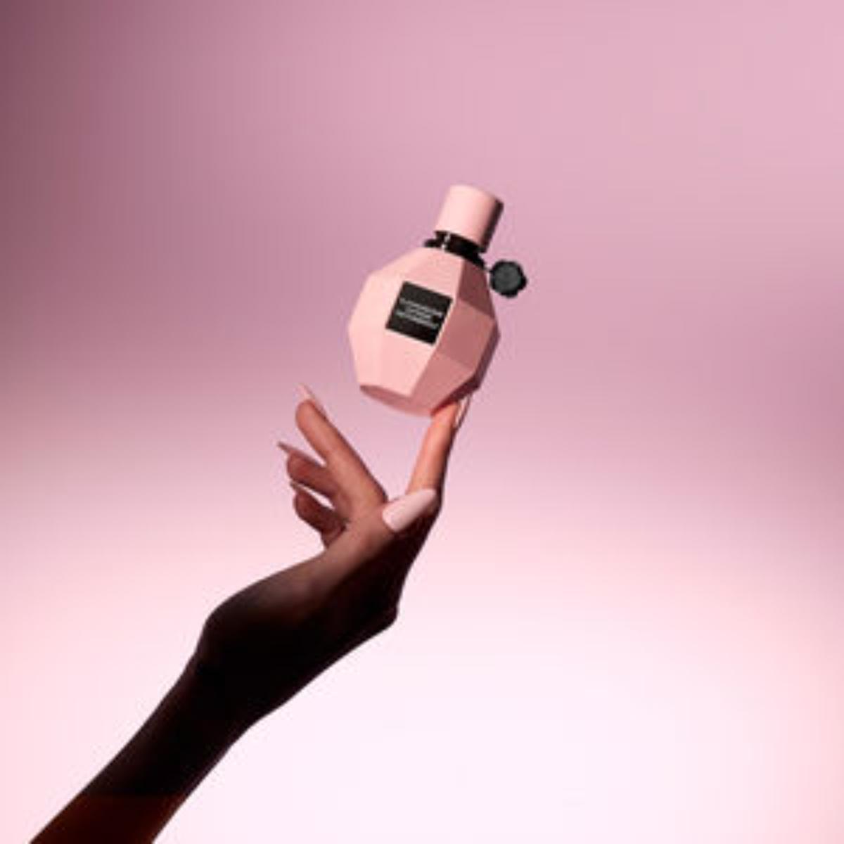 香水(女性用) FLOWERBOMB EXTREME 30ml VIKTOR & ROLF Ladies Flowerbomb Extreme Eau de Parfum – Edgars