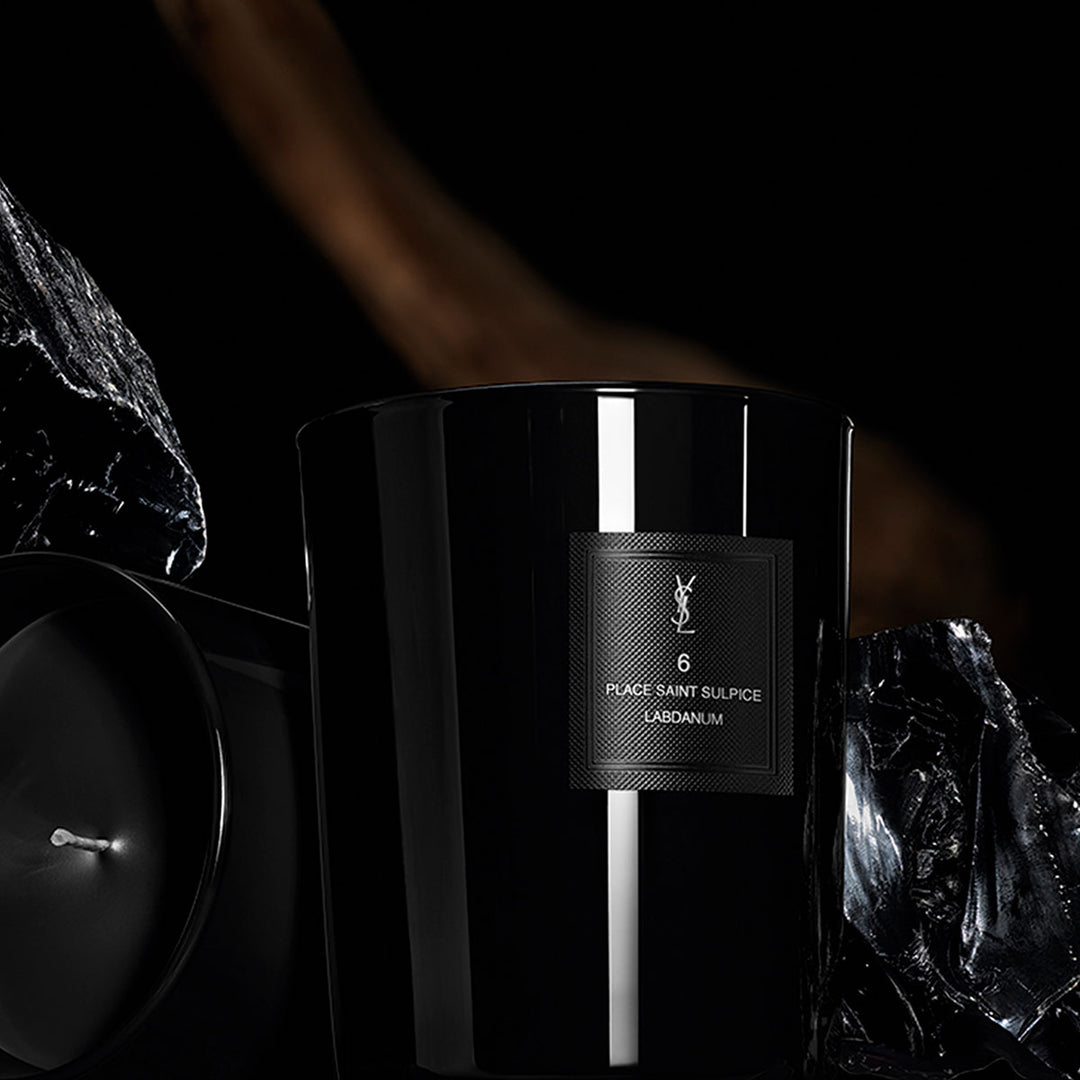 6 Place Saint Sulpice Candle - Le Vestiaire Des Parfums - 220g