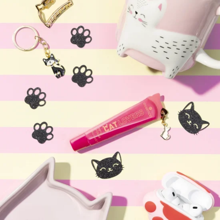 Dog Gang Or Cat Crew?!? Cat Lovers Peptide Lip Cream